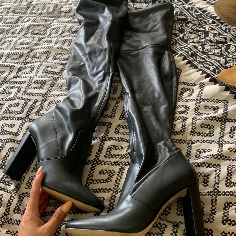 Also leather boots